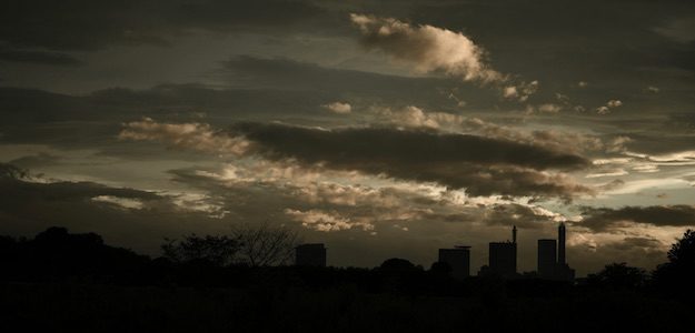 曇り空の写真